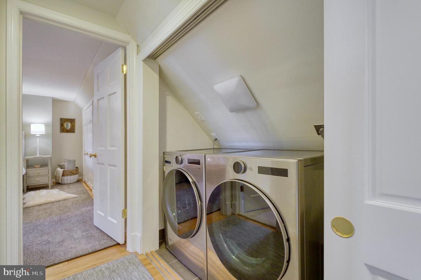 319 S UNION ST, ALEXANDRIA, Virginia 22314, 3 Bedrooms Bedrooms, ,2 BathroomsBathrooms,Residential,For sale,319 S UNION ST,VAAX2043746 MLS # VAAX2043746