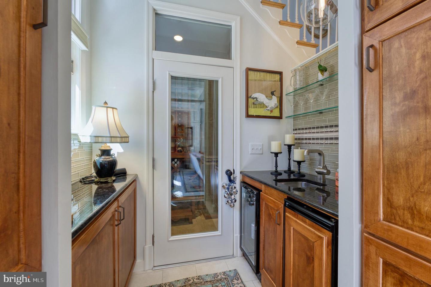 319 S UNION ST, ALEXANDRIA, Virginia 22314, 3 Bedrooms Bedrooms, ,2 BathroomsBathrooms,Residential,For sale,319 S UNION ST,VAAX2043746 MLS # VAAX2043746