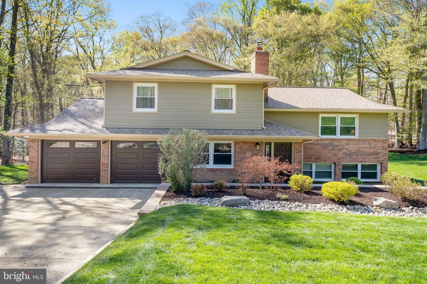 10242 VAN THOMPSON RD, FAIRFAX STATION, Virginia 22039, 4 Bedrooms Bedrooms, ,3 BathroomsBathrooms,Residential,For sale,10242 VAN THOMPSON RD,VAFX2232656 MLS # VAFX2232656