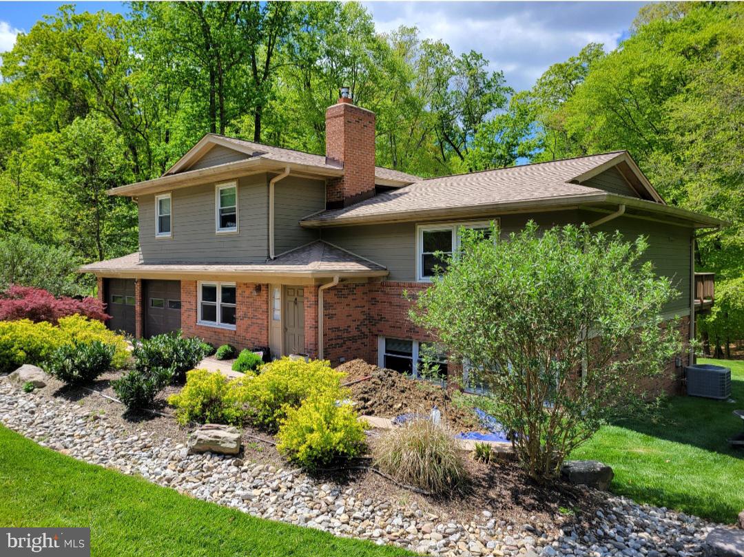 10242 VAN THOMPSON RD, FAIRFAX STATION, Virginia 22039, 4 Bedrooms Bedrooms, ,3 BathroomsBathrooms,Residential,For sale,10242 VAN THOMPSON RD,VAFX2232656 MLS # VAFX2232656