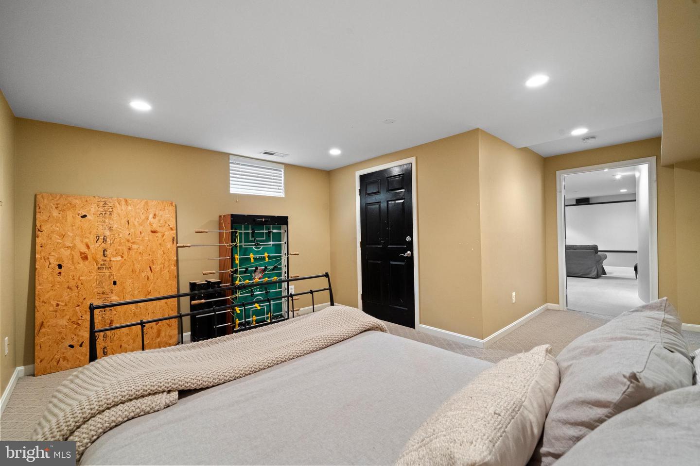 1255 BARKSDALE DR NE, LEESBURG, Virginia 20176, 4 Bedrooms Bedrooms, ,3 BathroomsBathrooms,Residential,For sale,1255 BARKSDALE DR NE,VALO2093214 MLS # VALO2093214