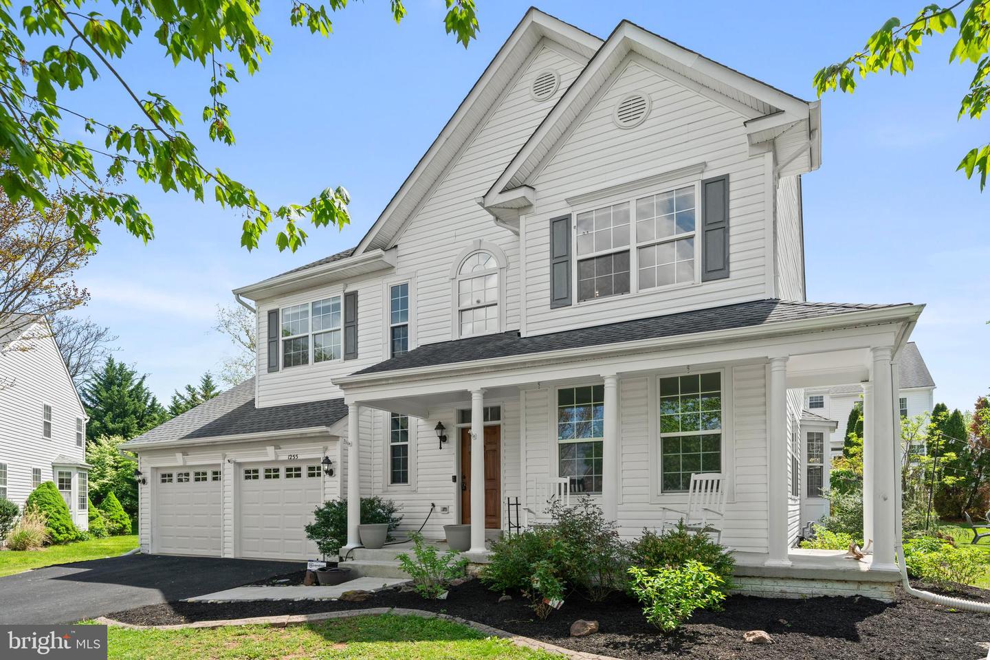 1255 BARKSDALE DR NE, LEESBURG, Virginia 20176, 4 Bedrooms Bedrooms, ,3 BathroomsBathrooms,Residential,For sale,1255 BARKSDALE DR NE,VALO2093214 MLS # VALO2093214