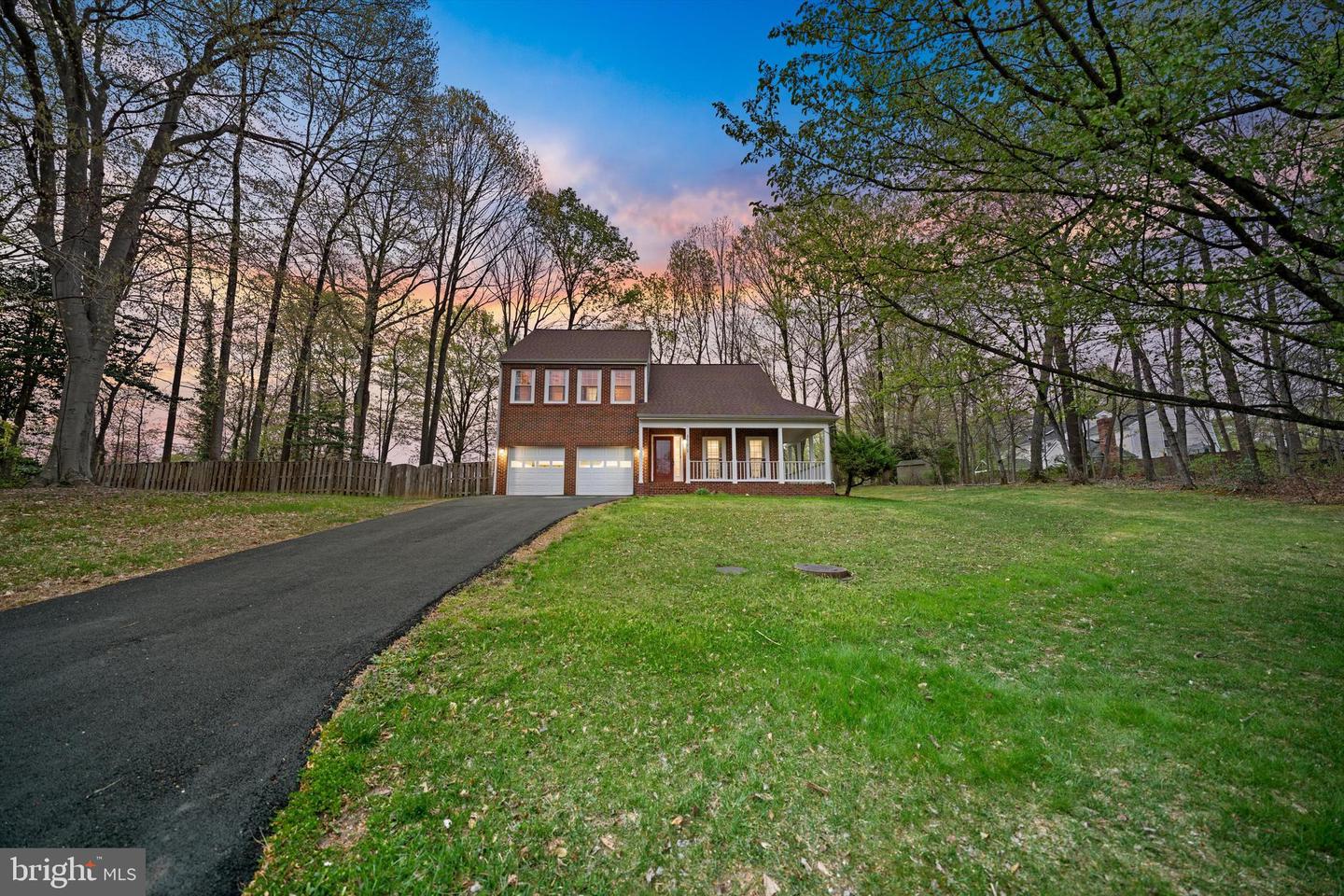 8217 BAYBERRY RIDGE RD, FAIRFAX STATION, Virginia 22039, 4 Bedrooms Bedrooms, ,3 BathroomsBathrooms,Residential,For sale,8217 BAYBERRY RIDGE RD,VAFX2233054 MLS # VAFX2233054