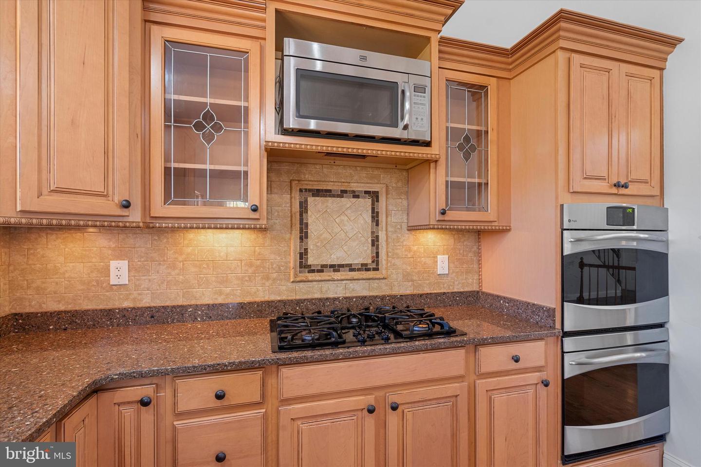 8217 BAYBERRY RIDGE RD, FAIRFAX STATION, Virginia 22039, 4 Bedrooms Bedrooms, ,3 BathroomsBathrooms,Residential,For sale,8217 BAYBERRY RIDGE RD,VAFX2233054 MLS # VAFX2233054