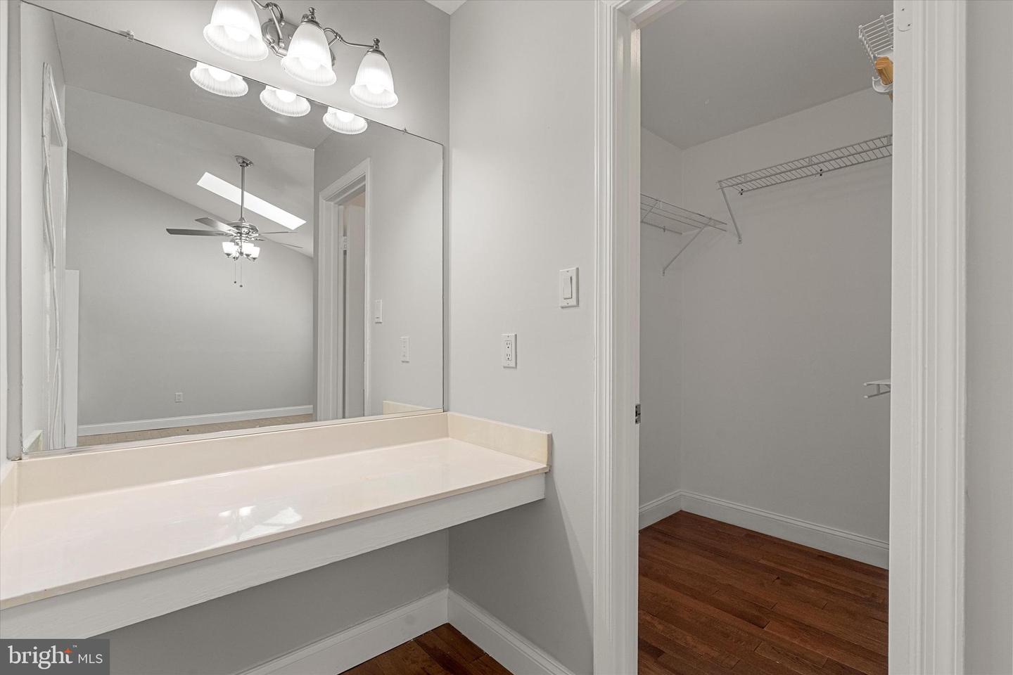 8217 BAYBERRY RIDGE RD, FAIRFAX STATION, Virginia 22039, 4 Bedrooms Bedrooms, ,3 BathroomsBathrooms,Residential,For sale,8217 BAYBERRY RIDGE RD,VAFX2233054 MLS # VAFX2233054