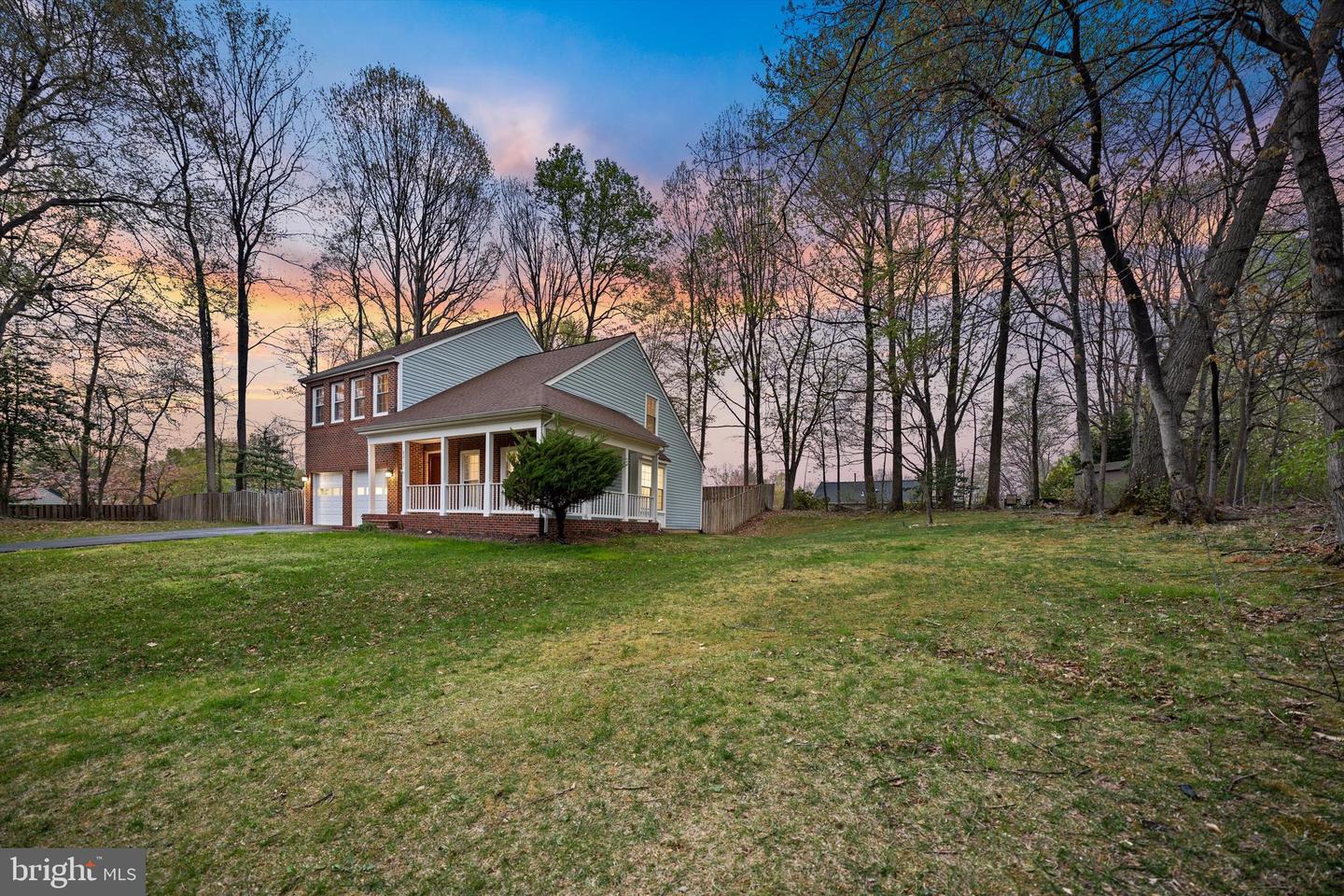 8217 BAYBERRY RIDGE RD, FAIRFAX STATION, Virginia 22039, 4 Bedrooms Bedrooms, ,3 BathroomsBathrooms,Residential,For sale,8217 BAYBERRY RIDGE RD,VAFX2233054 MLS # VAFX2233054