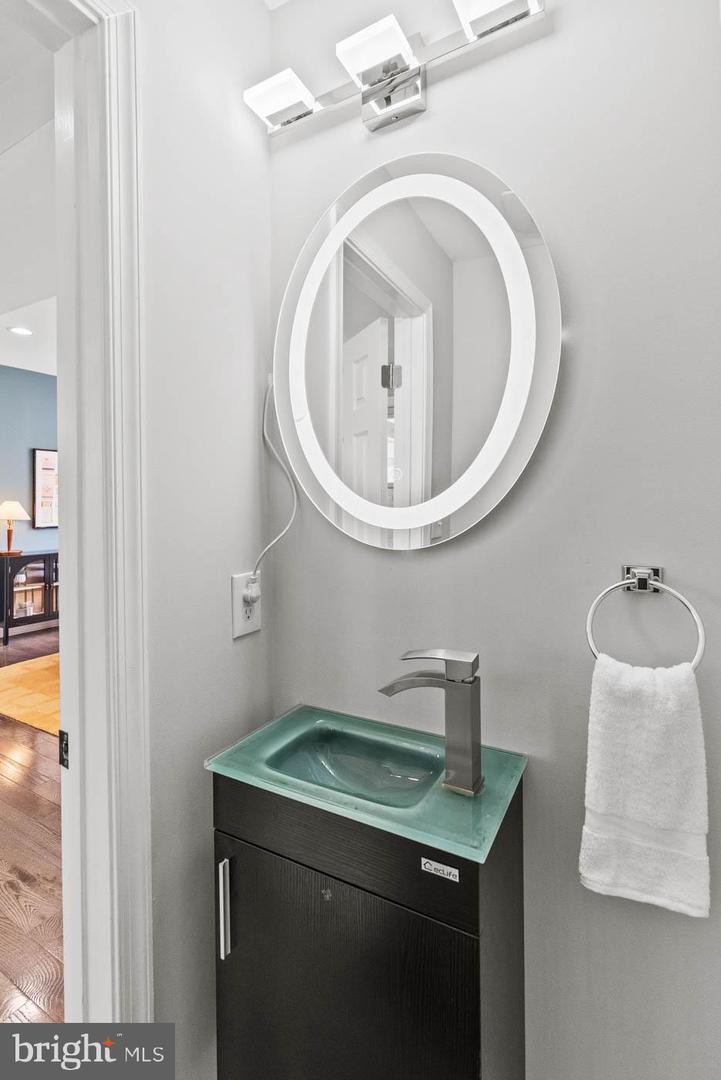 4623 4TH ST NW, WASHINGTON, District Of Columbia 20011, 4 Bedrooms Bedrooms, ,3 BathroomsBathrooms,Residential,For sale,4623 4TH ST NW,DCDC2194764 MLS # DCDC2194764
