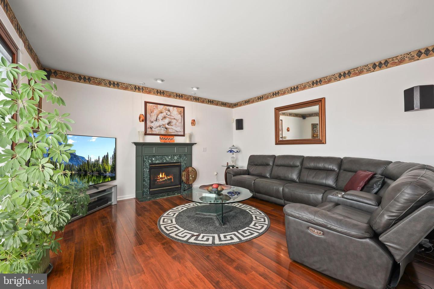 20740 RAINSBORO DR, ASHBURN, Virginia 20147, 4 Bedrooms Bedrooms, ,3 BathroomsBathrooms,Residential,For sale,20740 RAINSBORO DR,VALO2093526 MLS # VALO2093526