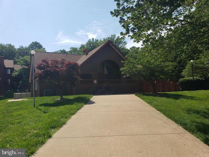 2816 LEE OAKS PL #102, FALLS CHURCH, Virginia 22046, 2 Bedrooms Bedrooms, 5 Rooms Rooms,2 BathroomsBathrooms,Residential,For sale,2816 LEE OAKS PL #102,VAFX2233310 MLS # VAFX2233310