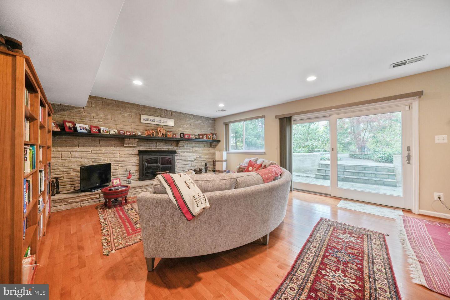3305 CLEARWOOD CT, FALLS CHURCH, Virginia 22042, 4 Bedrooms Bedrooms, ,3 BathroomsBathrooms,Residential,For sale,3305 CLEARWOOD CT,VAFX2233518 MLS # VAFX2233518