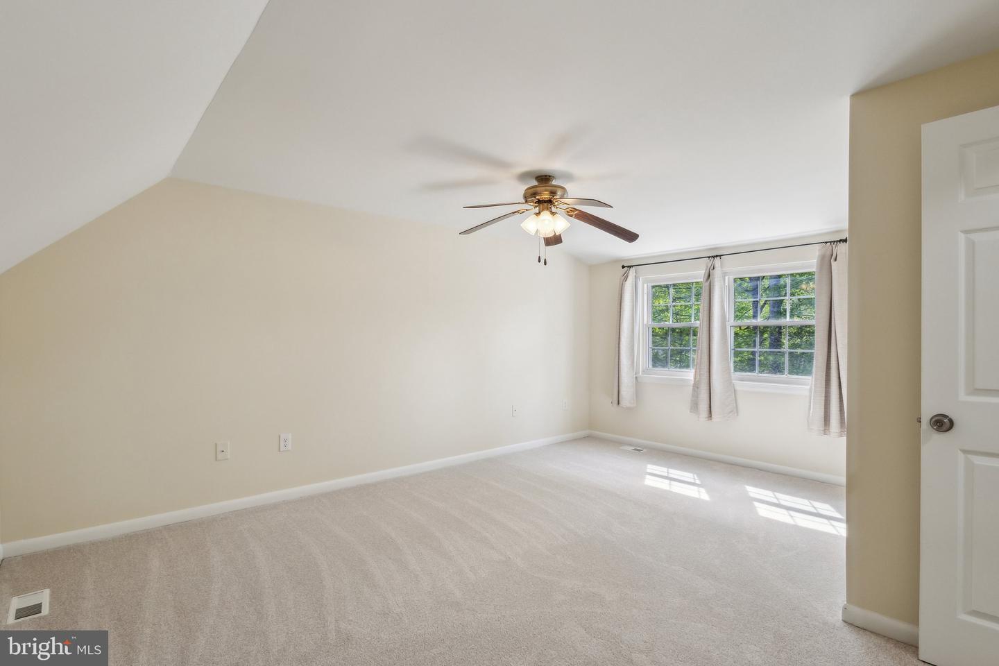 14324 SOUTHGATE CT, WOODBRIDGE, Virginia 22193, 3 Bedrooms Bedrooms, ,3 BathroomsBathrooms,Residential,For sale,14324 SOUTHGATE CT,VAPW2091836 MLS # VAPW2091836