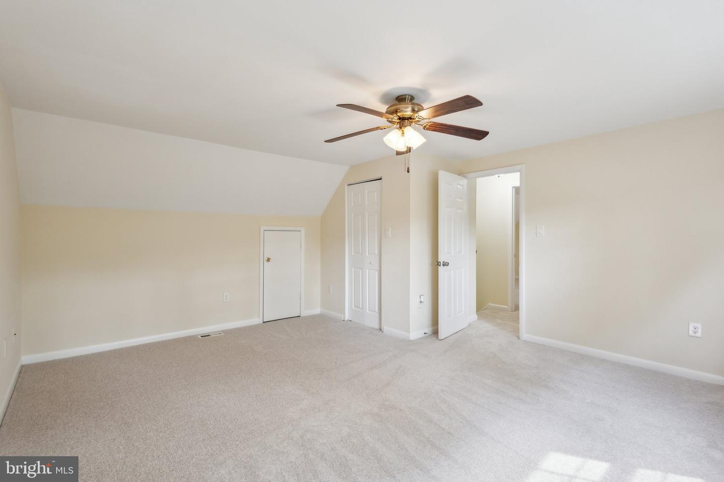14324 SOUTHGATE CT, WOODBRIDGE, Virginia 22193, 3 Bedrooms Bedrooms, ,3 BathroomsBathrooms,Residential,For sale,14324 SOUTHGATE CT,VAPW2091836 MLS # VAPW2091836