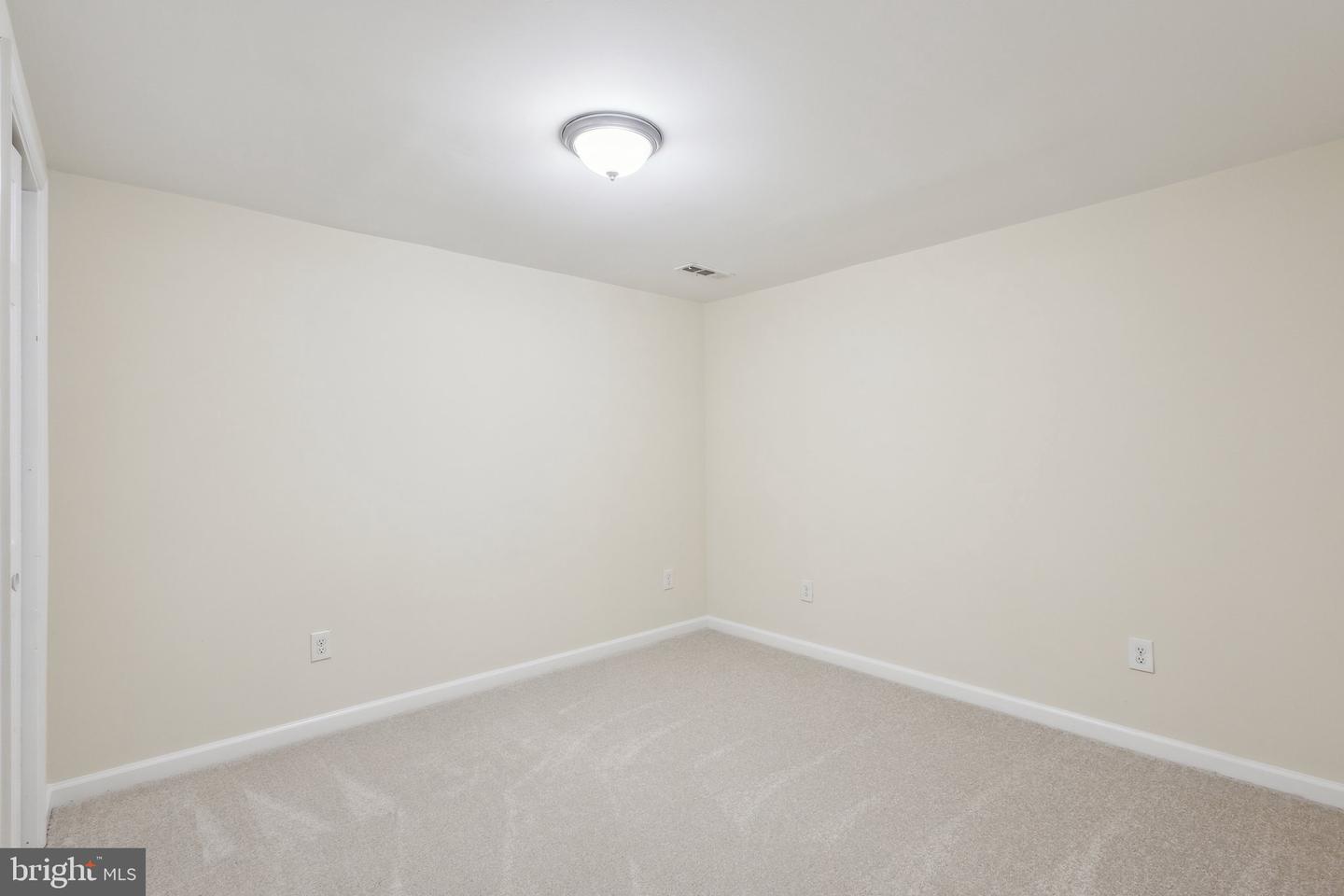 14324 SOUTHGATE CT, WOODBRIDGE, Virginia 22193, 3 Bedrooms Bedrooms, ,3 BathroomsBathrooms,Residential,For sale,14324 SOUTHGATE CT,VAPW2091836 MLS # VAPW2091836