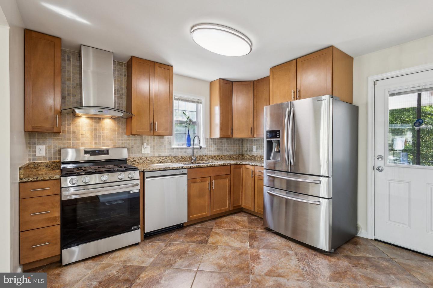 14324 SOUTHGATE CT, WOODBRIDGE, Virginia 22193, 3 Bedrooms Bedrooms, ,3 BathroomsBathrooms,Residential,For sale,14324 SOUTHGATE CT,VAPW2091836 MLS # VAPW2091836