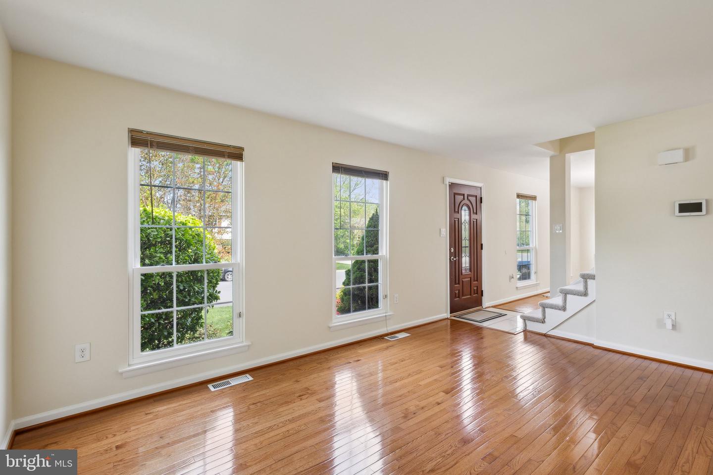 14324 SOUTHGATE CT, WOODBRIDGE, Virginia 22193, 3 Bedrooms Bedrooms, ,3 BathroomsBathrooms,Residential,For sale,14324 SOUTHGATE CT,VAPW2091836 MLS # VAPW2091836