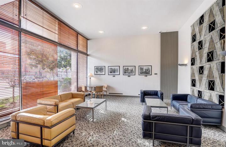 1711 NW MASSACHUSETTS AVE NW #502, WASHINGTON, District Of Columbia 20036, 1 Bedroom Bedrooms, ,1 BathroomBathrooms,Residential,For sale,1711 NW MASSACHUSETTS AVE NW #502,DCDC2195296 MLS # DCDC2195296