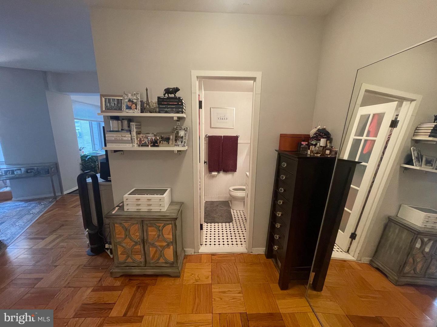 1711 NW MASSACHUSETTS AVE NW #502, WASHINGTON, District Of Columbia 20036, 1 Bedroom Bedrooms, ,1 BathroomBathrooms,Residential,For sale,1711 NW MASSACHUSETTS AVE NW #502,DCDC2195296 MLS # DCDC2195296