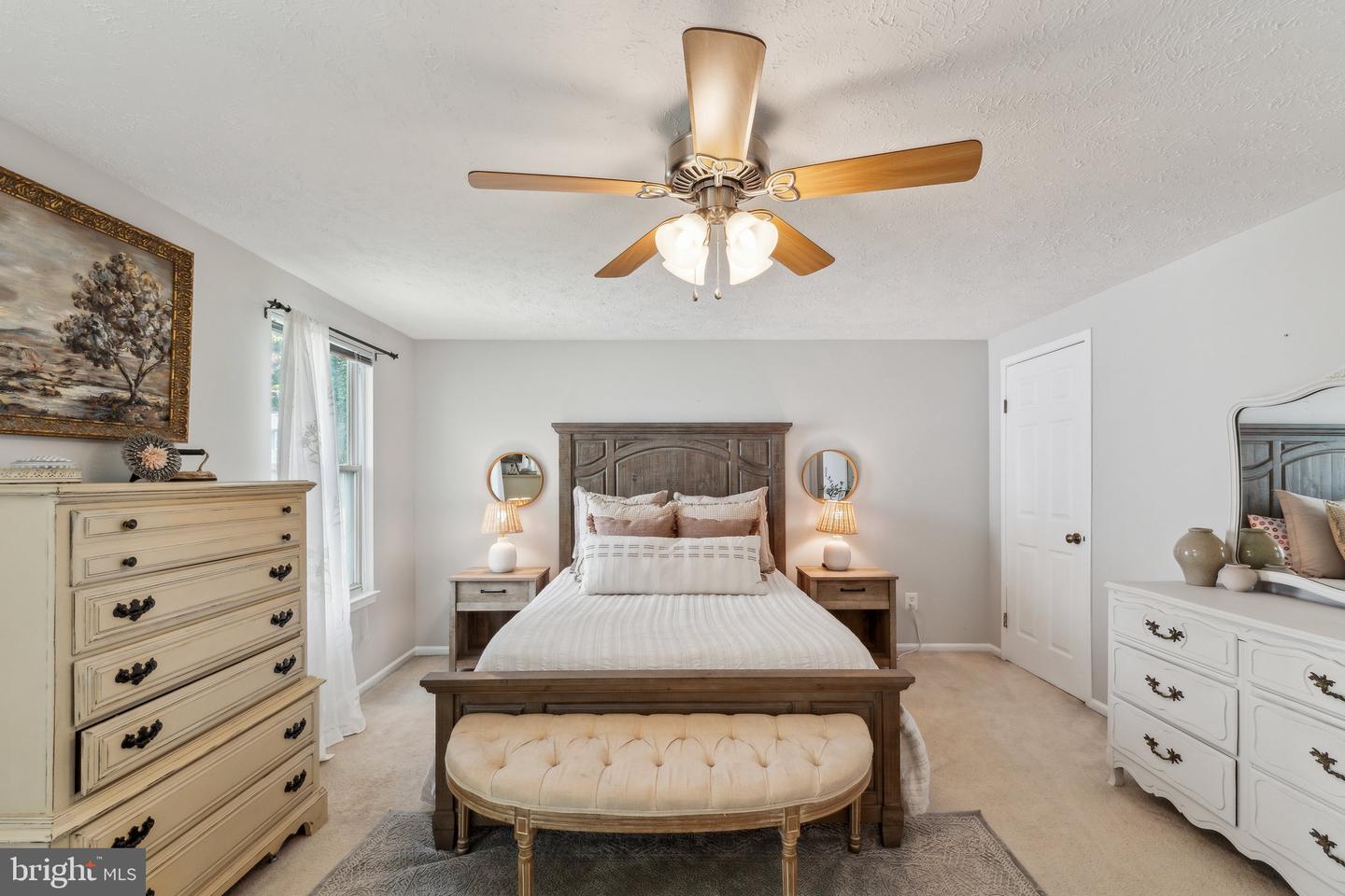 15184 HOLLEYSIDE DR, DUMFRIES, Virginia 22025, 5 Bedrooms Bedrooms, ,2 BathroomsBathrooms,Residential,For sale,15184 HOLLEYSIDE DR,VAPW2091890 MLS # VAPW2091890