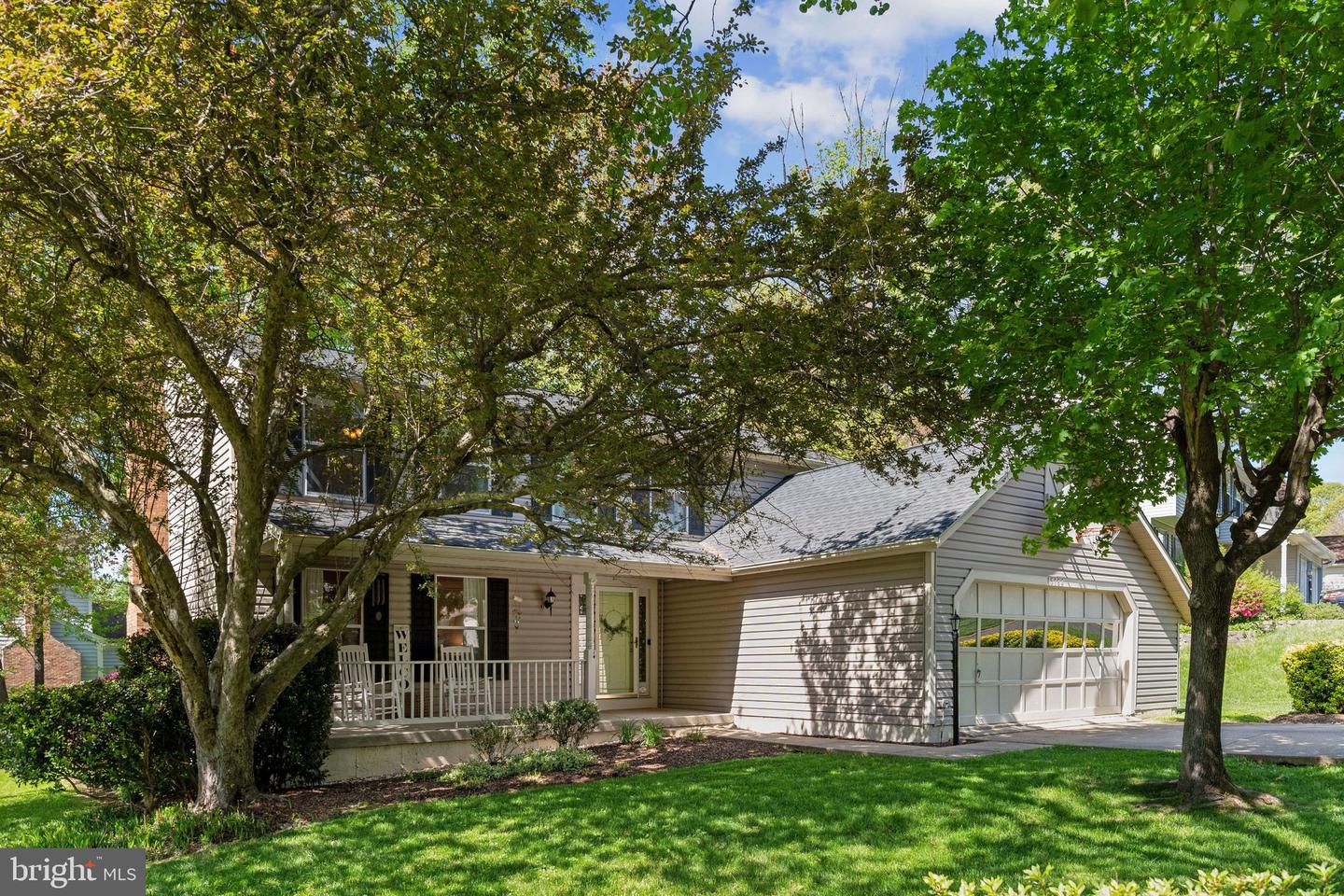 15184 HOLLEYSIDE DR, DUMFRIES, Virginia 22025, 5 Bedrooms Bedrooms, ,2 BathroomsBathrooms,Residential,For sale,15184 HOLLEYSIDE DR,VAPW2091890 MLS # VAPW2091890