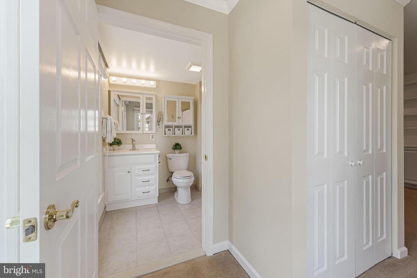 3113 KINROSS CIR, HERNDON, Virginia 20171, 6 Bedrooms Bedrooms, ,4 BathroomsBathrooms,Residential,For sale,3113 KINROSS CIR,VAFX2164344 MLS # VAFX2164344