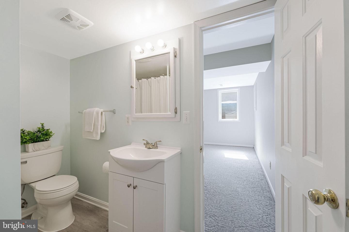3113 KINROSS CIR, HERNDON, Virginia 20171, 6 Bedrooms Bedrooms, ,4 BathroomsBathrooms,Residential,For sale,3113 KINROSS CIR,VAFX2164344 MLS # VAFX2164344