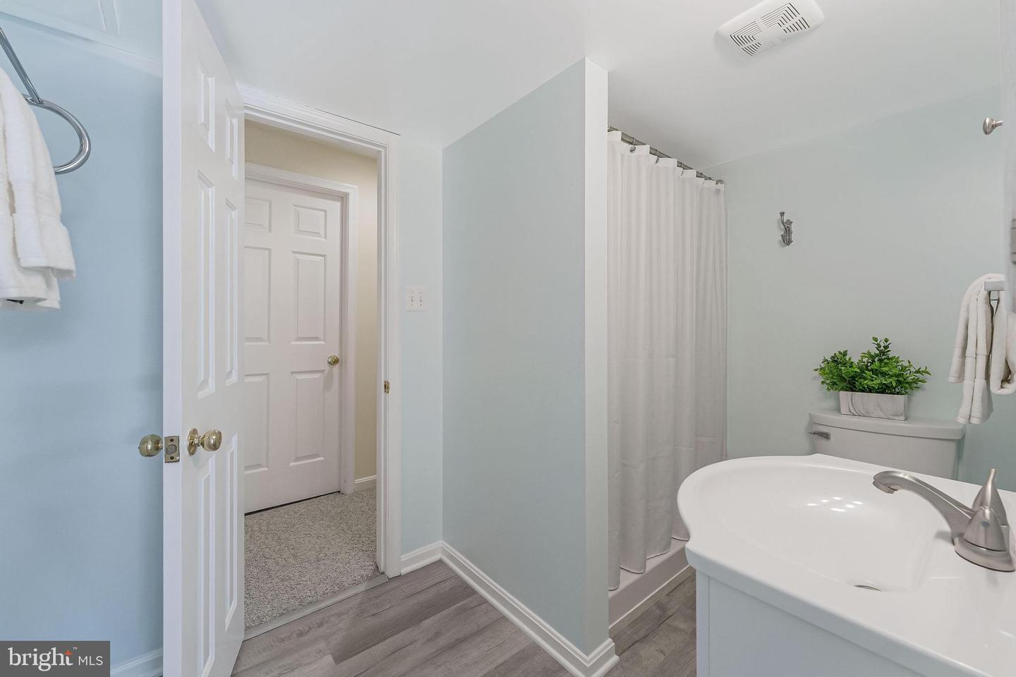 3113 KINROSS CIR, HERNDON, Virginia 20171, 6 Bedrooms Bedrooms, ,4 BathroomsBathrooms,Residential,For sale,3113 KINROSS CIR,VAFX2164344 MLS # VAFX2164344