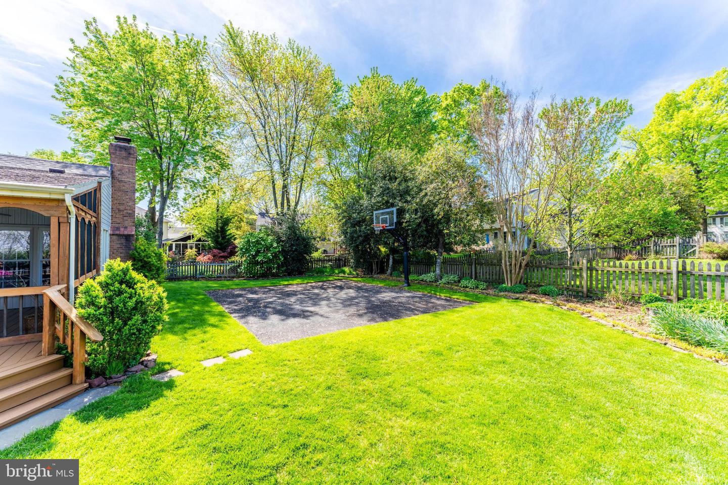 3113 KINROSS CIR, HERNDON, Virginia 20171, 6 Bedrooms Bedrooms, ,4 BathroomsBathrooms,Residential,For sale,3113 KINROSS CIR,VAFX2164344 MLS # VAFX2164344