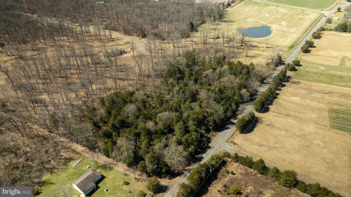 8772 OLD DUMFRIES RD, CATLETT, Virginia 20119, ,Land,For sale,8772 OLD DUMFRIES RD,VAFQ2015790 MLS # VAFQ2015790