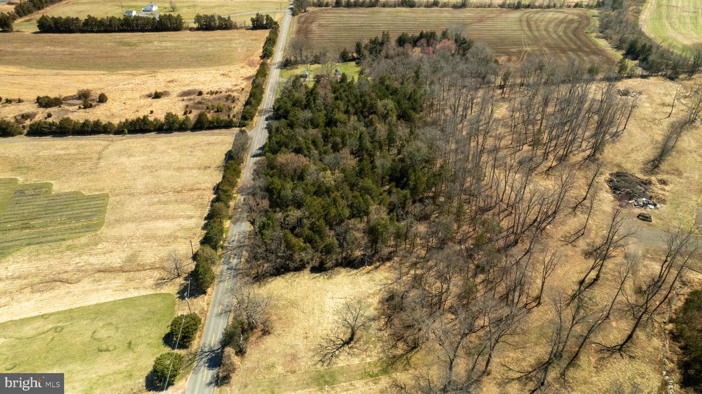 8772 OLD DUMFRIES RD, CATLETT, Virginia 20119, ,Land,For sale,8772 OLD DUMFRIES RD,VAFQ2015790 MLS # VAFQ2015790