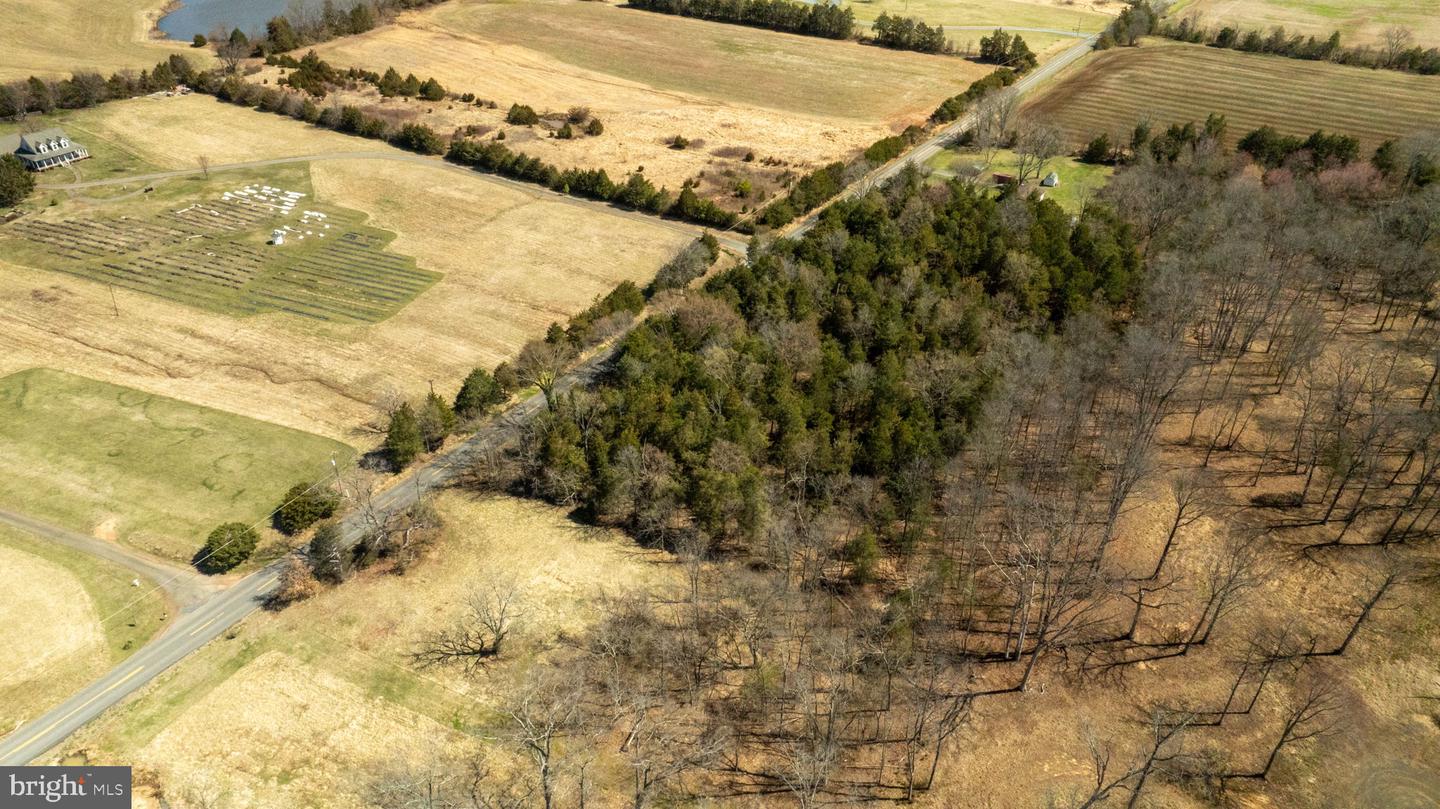 8772 OLD DUMFRIES RD, CATLETT, Virginia 20119, ,Land,For sale,8772 OLD DUMFRIES RD,VAFQ2015790 MLS # VAFQ2015790