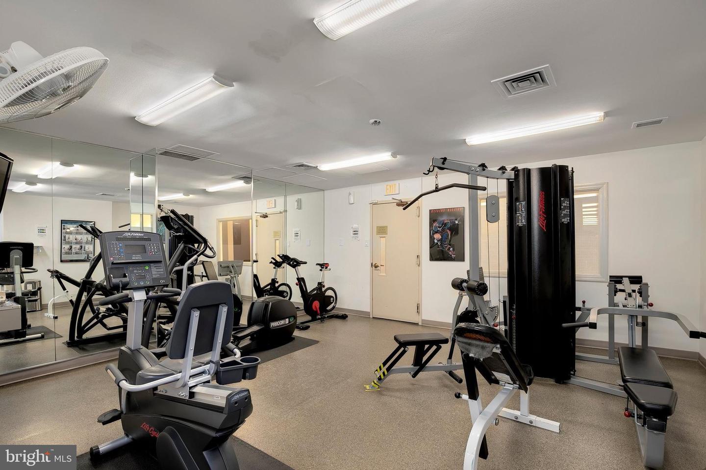 3701 S GEORGE MASON DR #1005N, FALLS CHURCH, Virginia 22041, 3 Bedrooms Bedrooms, ,2 BathroomsBathrooms,Residential,For sale,3701 S GEORGE MASON DR #1005N,VAFX2212076 MLS # VAFX2212076