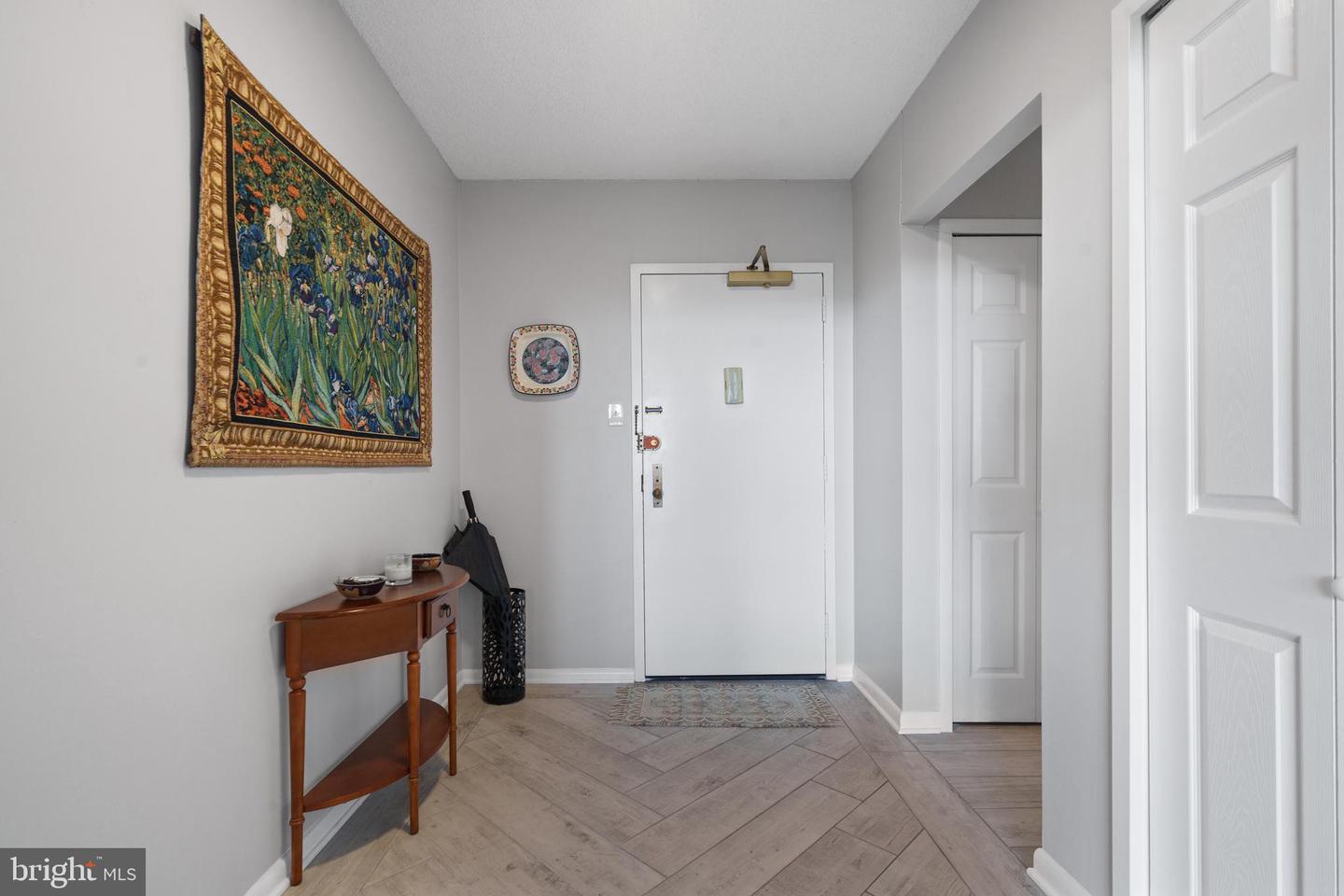 3701 S GEORGE MASON DR #1005N, FALLS CHURCH, Virginia 22041, 3 Bedrooms Bedrooms, ,2 BathroomsBathrooms,Residential,For sale,3701 S GEORGE MASON DR #1005N,VAFX2212076 MLS # VAFX2212076