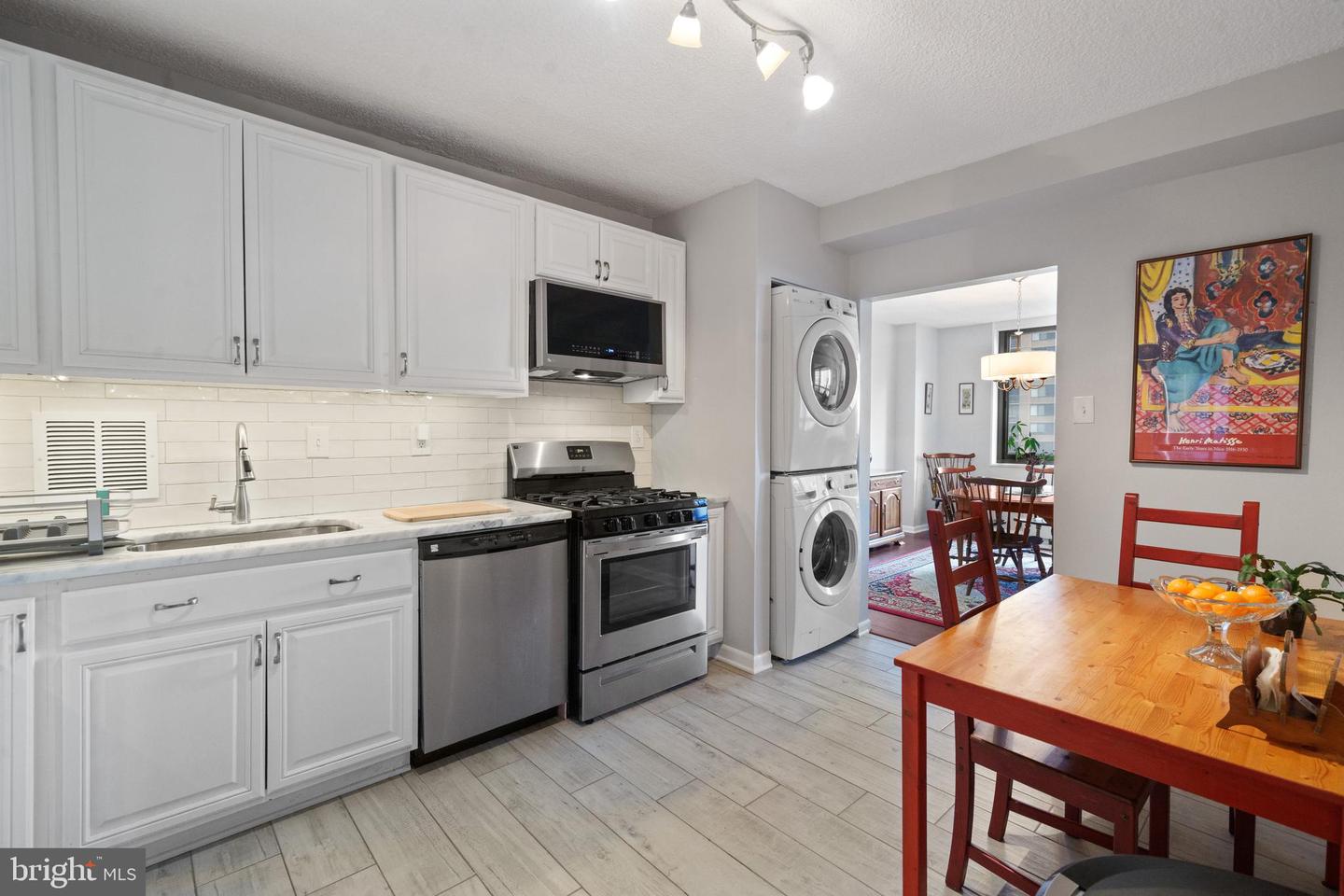3701 S GEORGE MASON DR #1005N, FALLS CHURCH, Virginia 22041, 3 Bedrooms Bedrooms, ,2 BathroomsBathrooms,Residential,For sale,3701 S GEORGE MASON DR #1005N,VAFX2212076 MLS # VAFX2212076