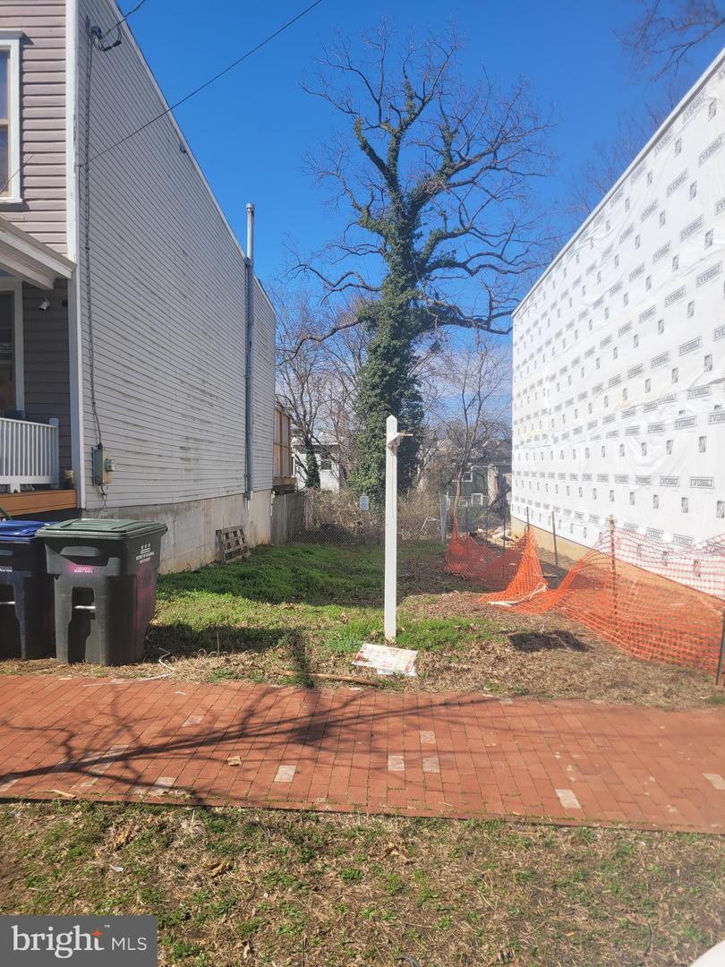 2223 14TH ST SE, WASHINGTON, District Of Columbia 20020, ,Land,For sale,2223 14TH ST SE,DCDC2198682 MLS # DCDC2198682