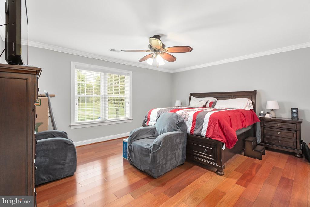 9100 PRITCHETT RD, SPOTSYLVANIA, Virginia 22551, 5 Bedrooms Bedrooms, ,4 BathroomsBathrooms,Residential,9100 PRITCHETT RD,VASP2032154 MLS # VASP2032154