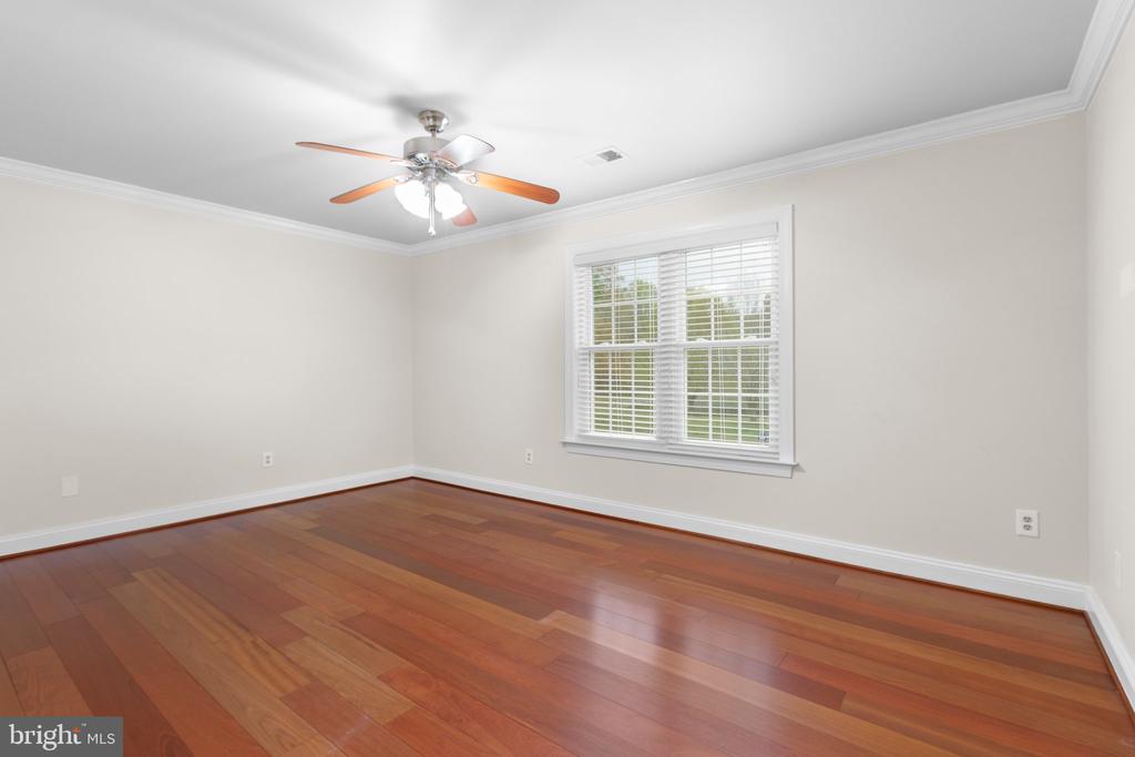9100 PRITCHETT RD, SPOTSYLVANIA, Virginia 22551, 5 Bedrooms Bedrooms, ,4 BathroomsBathrooms,Residential,9100 PRITCHETT RD,VASP2032154 MLS # VASP2032154