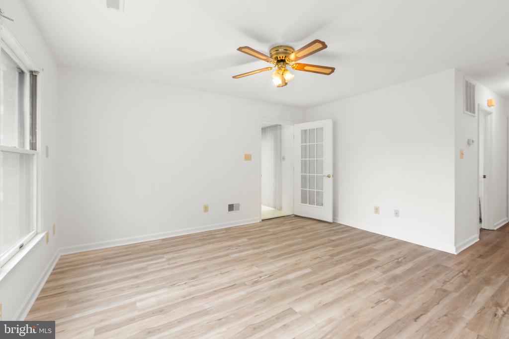 9100 PRITCHETT RD, SPOTSYLVANIA, Virginia 22551, 5 Bedrooms Bedrooms, ,4 BathroomsBathrooms,Residential,9100 PRITCHETT RD,VASP2032154 MLS # VASP2032154