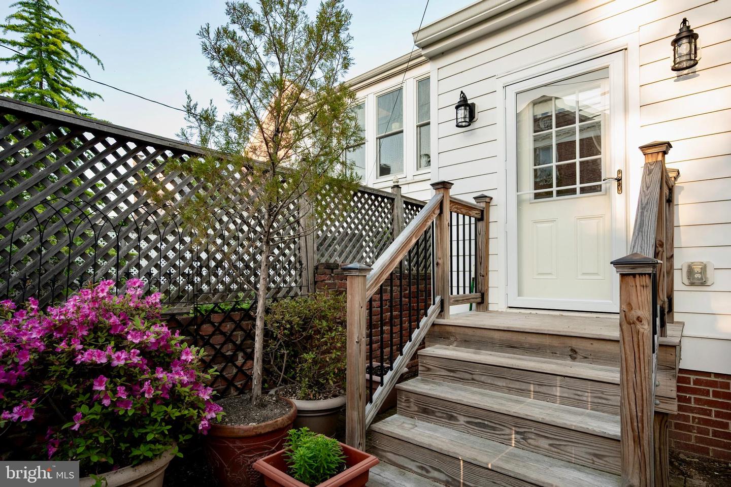 915 S SAINT ASAPH ST, ALEXANDRIA, Virginia 22314, 3 Bedrooms Bedrooms, ,3 BathroomsBathrooms,Residential,For sale,915 S SAINT ASAPH ST,VAAX2040590 MLS # VAAX2040590