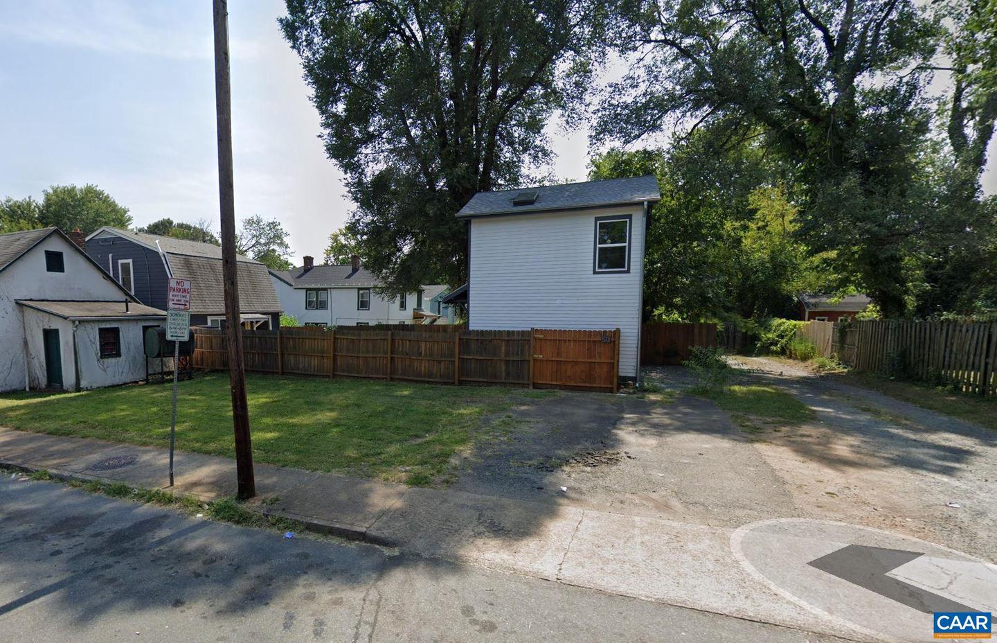 1200 GRADY AVE, CHARLOTTESVILLE, Virginia 22903, ,Land,For sale,1200 GRADY AVE,663994 MLS # 663994
