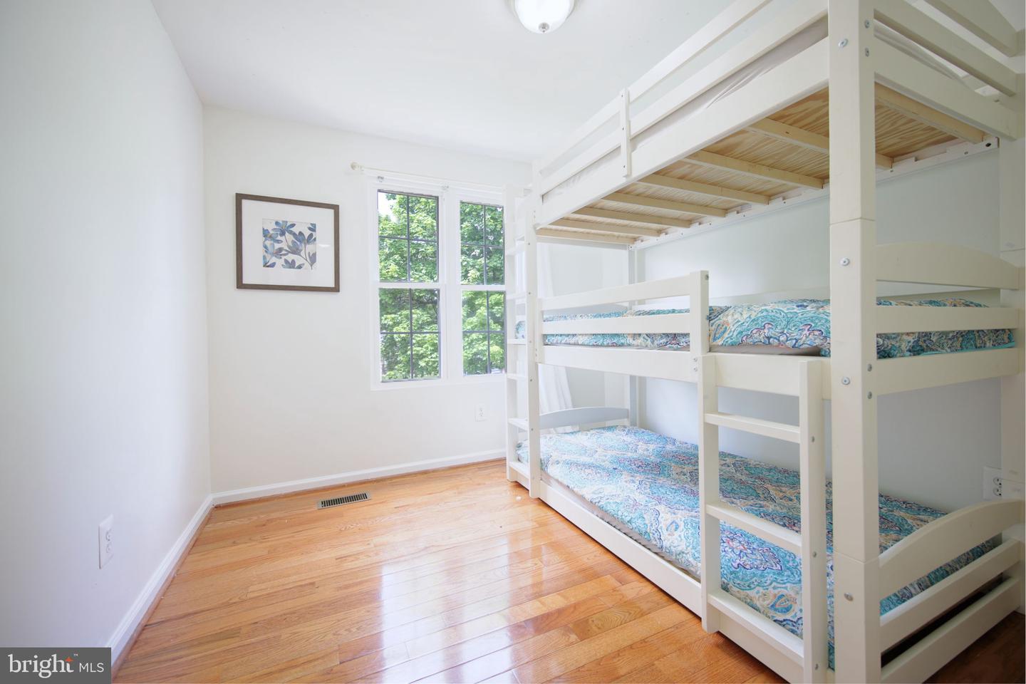 6406 HOLYOKE DR, ANNANDALE, Virginia 22003, 4 Bedrooms Bedrooms, ,2 BathroomsBathrooms,Residential,For sale,6406 HOLYOKE DR,VAFX2220394 MLS # VAFX2220394