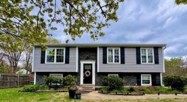 6406 HOLYOKE DR, ANNANDALE, Virginia 22003, 4 Bedrooms Bedrooms, ,2 BathroomsBathrooms,Residential,For sale,6406 HOLYOKE DR,VAFX2220394 MLS # VAFX2220394