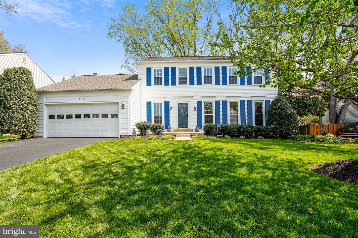 13418 POINT PLEASANT DR, CHANTILLY, Virginia 20151, 4 Bedrooms Bedrooms, ,2 BathroomsBathrooms,Residential,For sale,13418 POINT PLEASANT DR,VAFX2220460 MLS # VAFX2220460