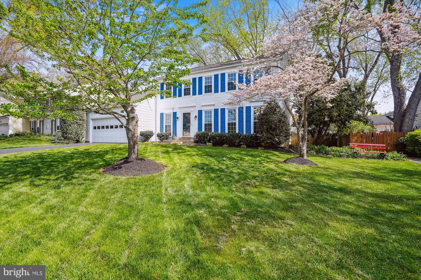 13418 POINT PLEASANT DR, CHANTILLY, Virginia 20151, 4 Bedrooms Bedrooms, ,2 BathroomsBathrooms,Residential,For sale,13418 POINT PLEASANT DR,VAFX2220460 MLS # VAFX2220460