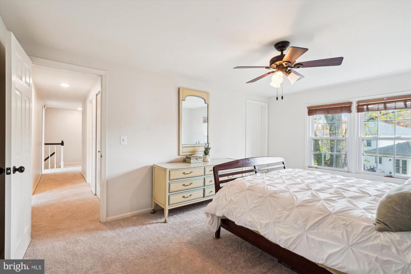 13418 POINT PLEASANT DR, CHANTILLY, Virginia 20151, 4 Bedrooms Bedrooms, ,2 BathroomsBathrooms,Residential,For sale,13418 POINT PLEASANT DR,VAFX2220460 MLS # VAFX2220460