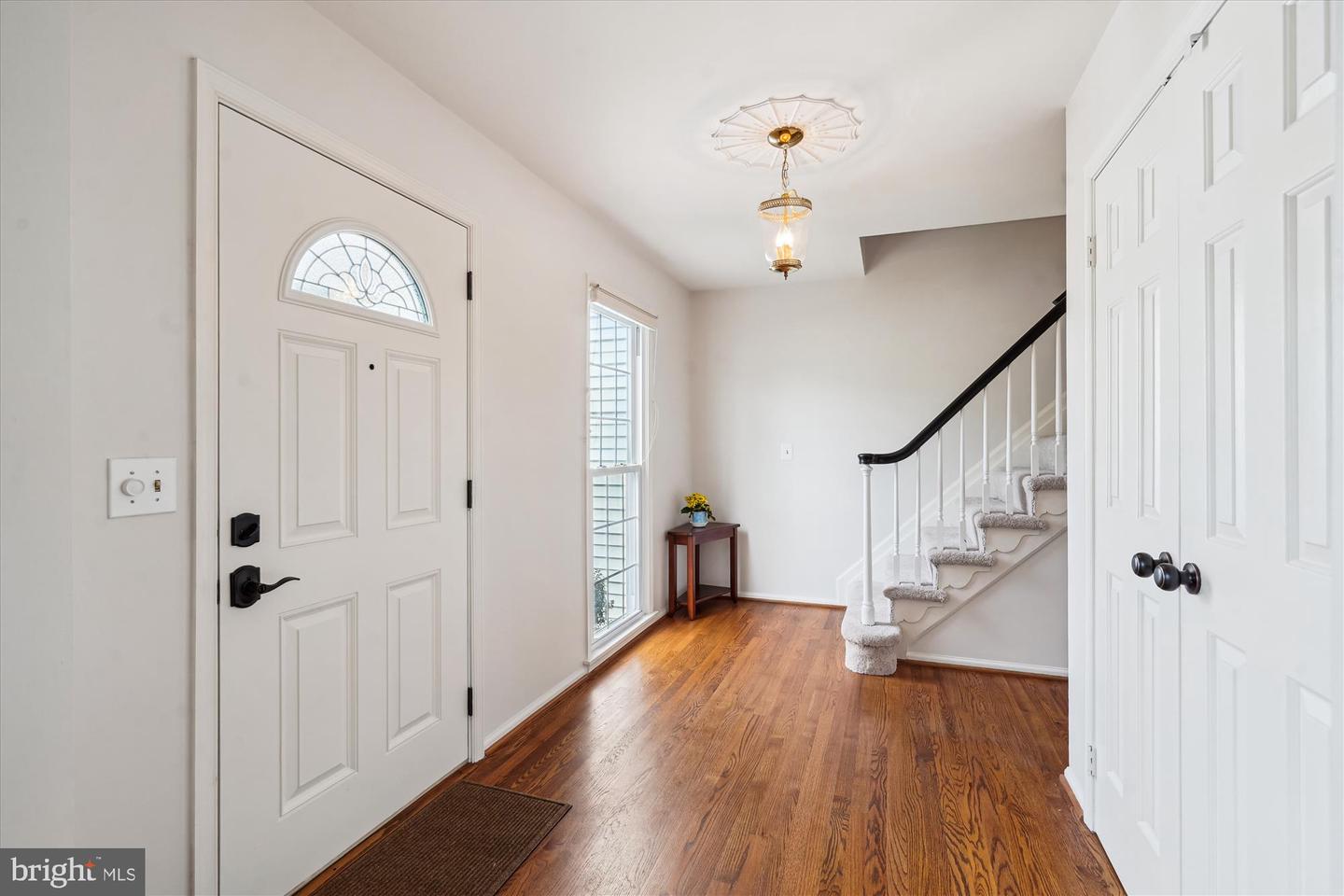 13418 POINT PLEASANT DR, CHANTILLY, Virginia 20151, 4 Bedrooms Bedrooms, ,2 BathroomsBathrooms,Residential,For sale,13418 POINT PLEASANT DR,VAFX2220460 MLS # VAFX2220460