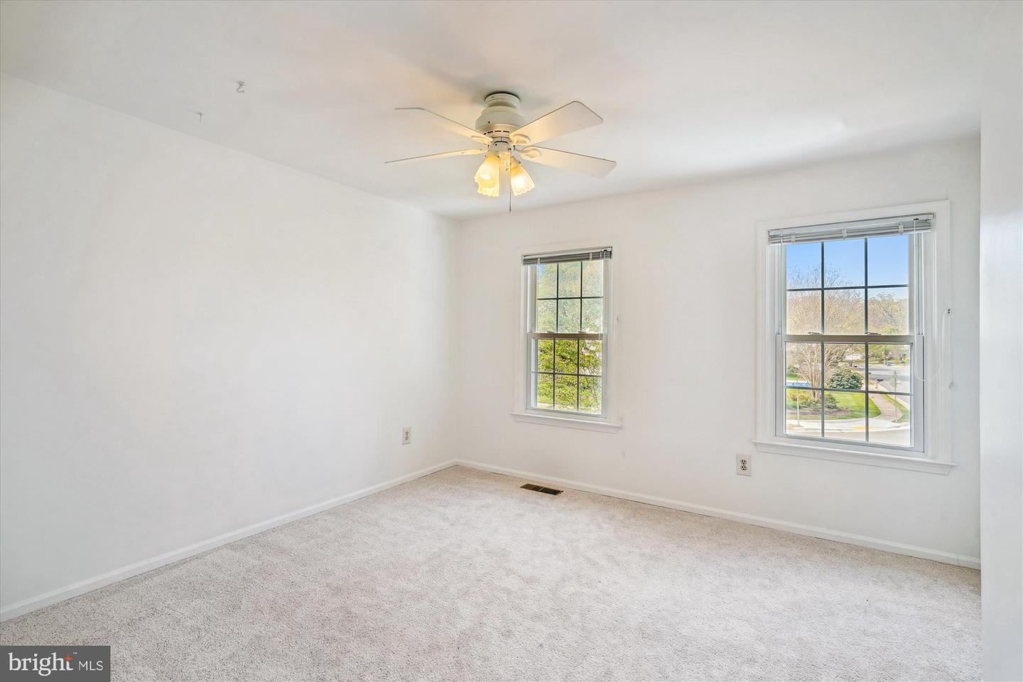 13418 POINT PLEASANT DR, CHANTILLY, Virginia 20151, 4 Bedrooms Bedrooms, ,2 BathroomsBathrooms,Residential,For sale,13418 POINT PLEASANT DR,VAFX2220460 MLS # VAFX2220460