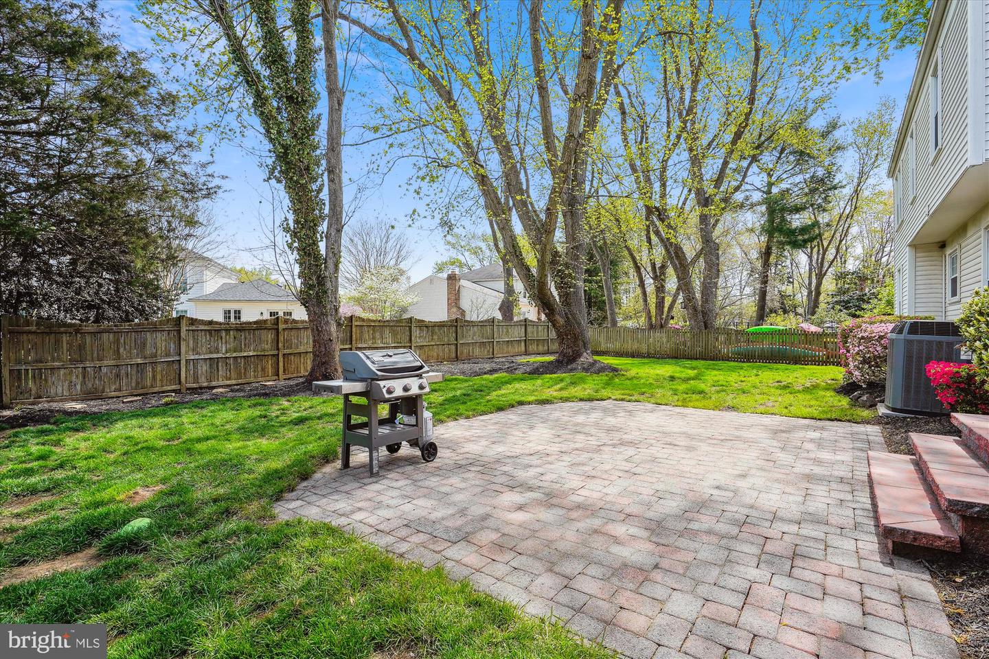 13418 POINT PLEASANT DR, CHANTILLY, Virginia 20151, 4 Bedrooms Bedrooms, ,2 BathroomsBathrooms,Residential,For sale,13418 POINT PLEASANT DR,VAFX2220460 MLS # VAFX2220460