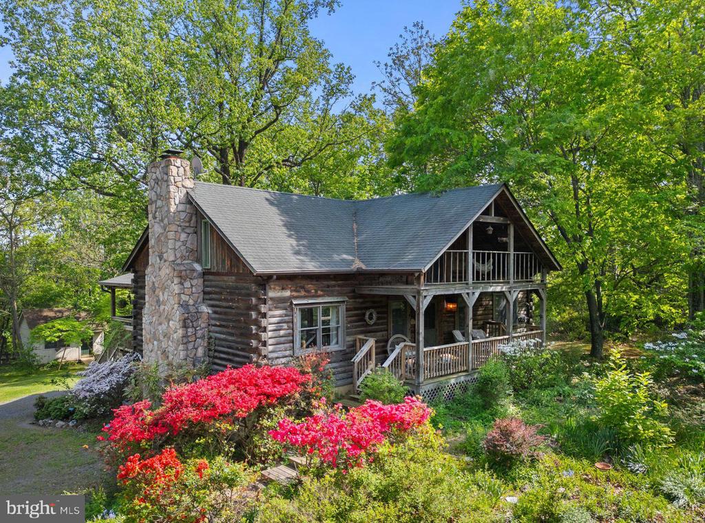 3513 COBBLER MOUNTAIN RD, DELAPLANE, Virginia, 3 Bedrooms Bedrooms, ,2 BathroomsBathrooms,Residential,3513 COBBLER MOUNTAIN RD,VAFQ2016464 MLS # VAFQ2016464