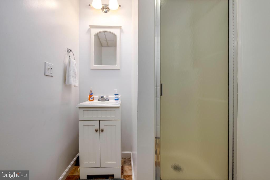 400 N FORK RIVER RD, SHENANDOAH, Virginia 22849, 3 Bedrooms Bedrooms, ,3 BathroomsBathrooms,Residential,400 N FORK RIVER RD,VAPA2004856 MLS # VAPA2004856