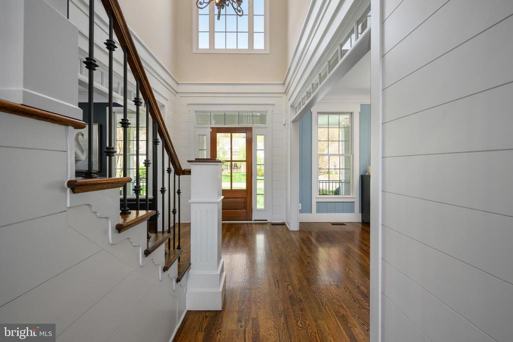 11905 OLD ELM CT, SPOTSYLVANIA, Virginia 22551, 5 Bedrooms Bedrooms, ,5 BathroomsBathrooms,Residential,11905 OLD ELM CT,VASP2032532 MLS # VASP2032532